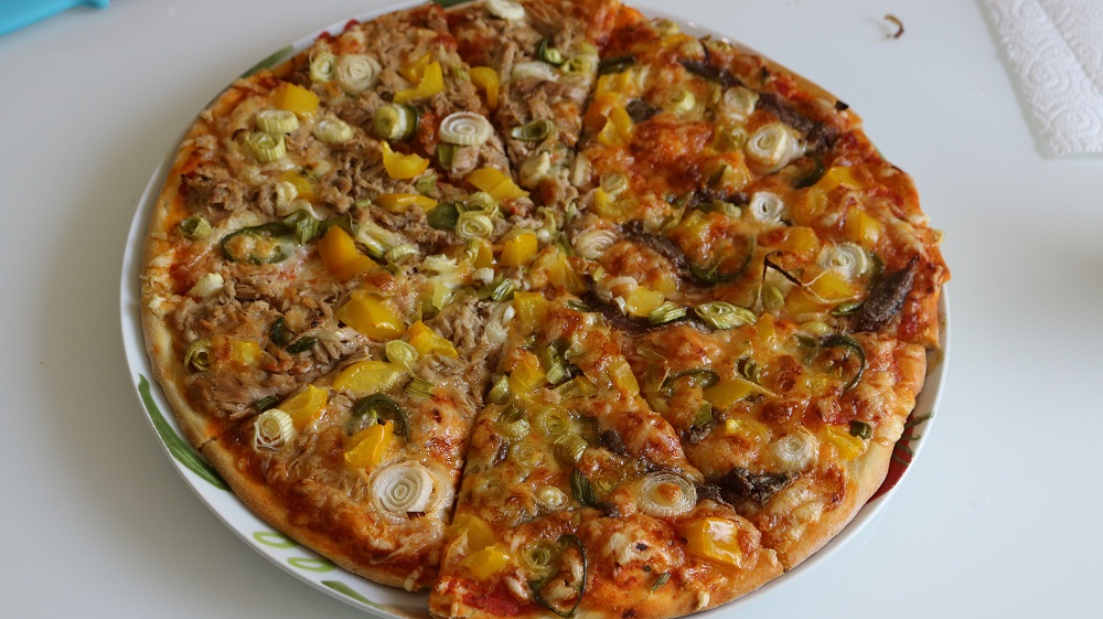 Ton Balıklı Pizza Sevginin Sofrasi