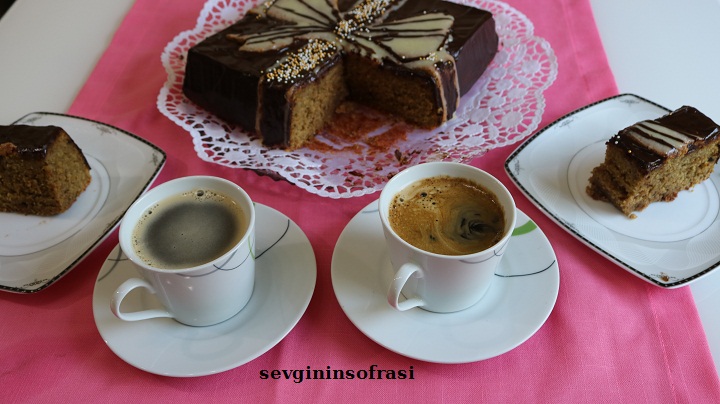 Kırmızı Pancarlı Kadife Kek Sevginin Sofrasi