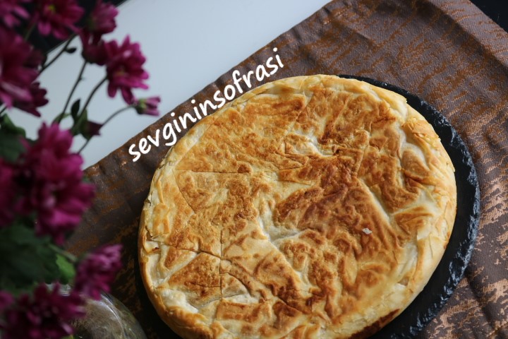 Tavada Kolay Su Böreği Sevginin Sofrasi