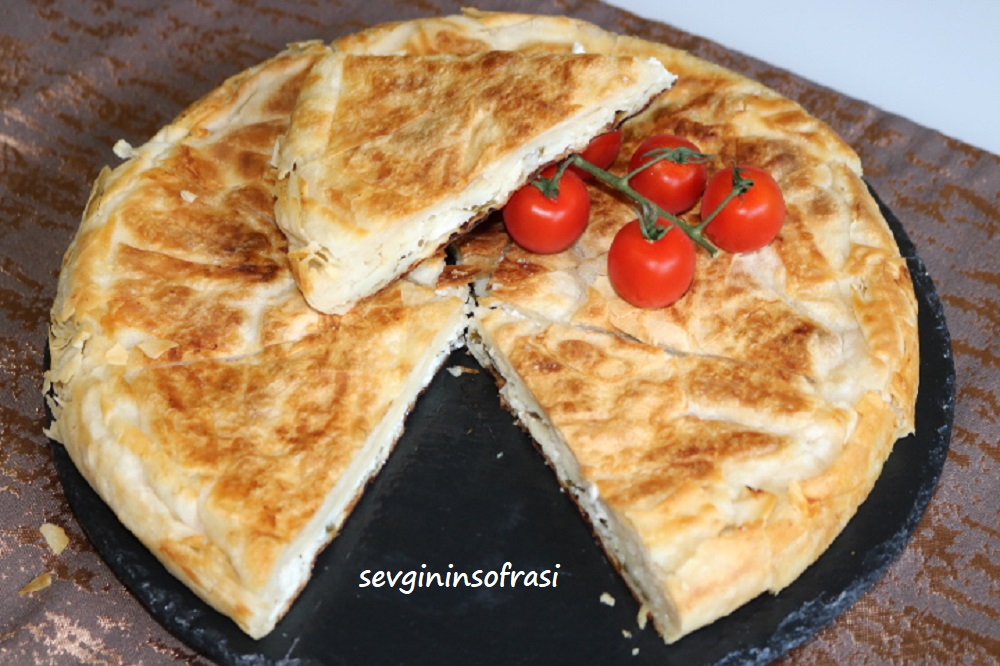 Tavada Kolay Su Böreği Sevginin Sofrasi