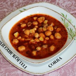 Bulgur Köfteli Çorba