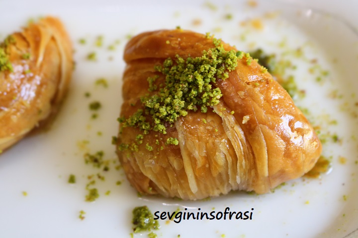 Midye Dolma Baklava