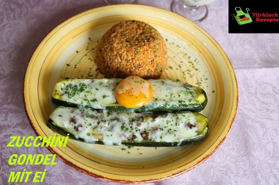 Zucchini Gondel mit Ei