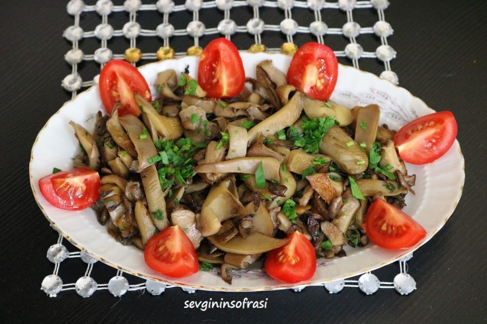 Geschmorte Austern Pilz als Beilage